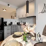 A71 Laguna Beskidow Wellness&spa Zeglarski דירה *